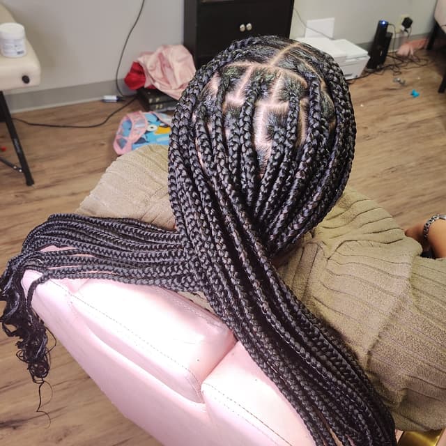 Medium Knotless package at Butterfly Beauty 24hour Braid lounge in York, PA
